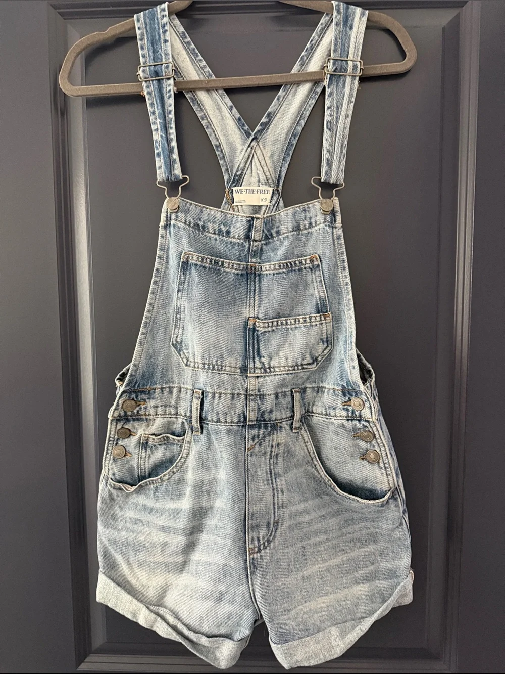 Free People we free